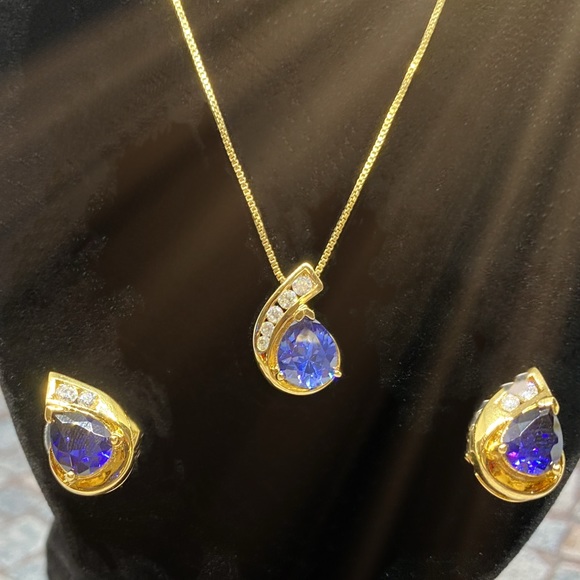 CZ Royal Blue Gem & Diamond Necklace ~ Ring ~ Earrings Set. - Picture 4 of 9